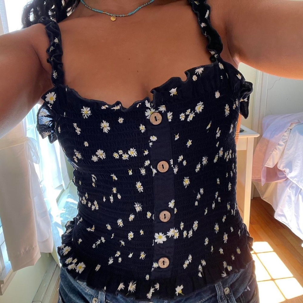 Ocean Drive daisy tank top